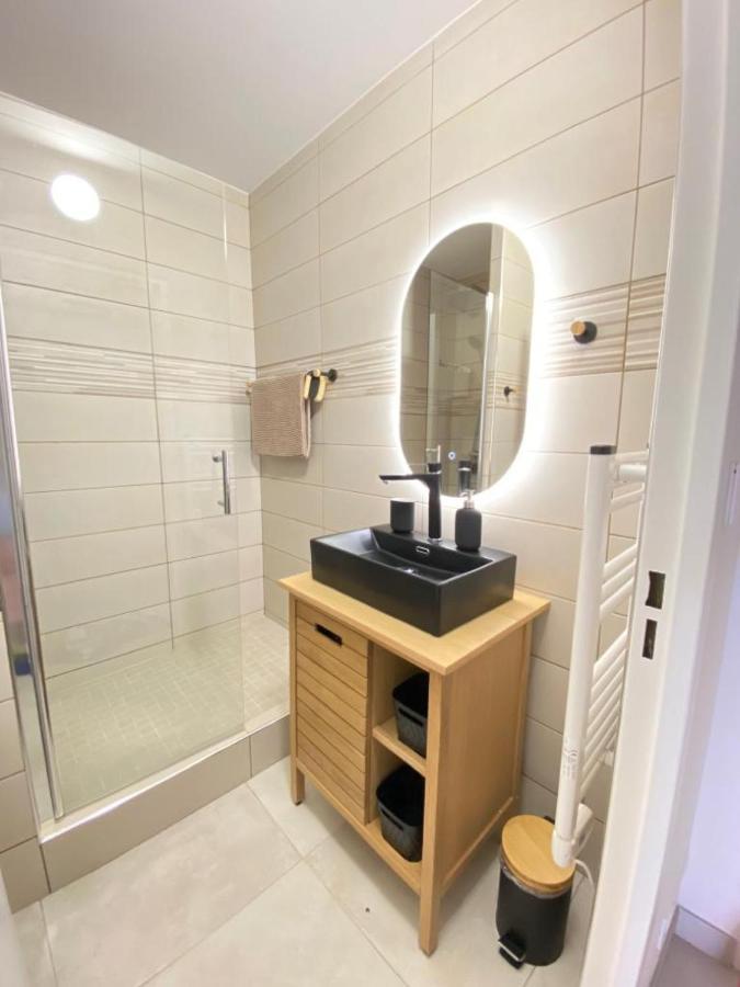 Somptueux Appartement Renove En Bord De Mer Six-Fours-les-Plages Exteriér fotografie